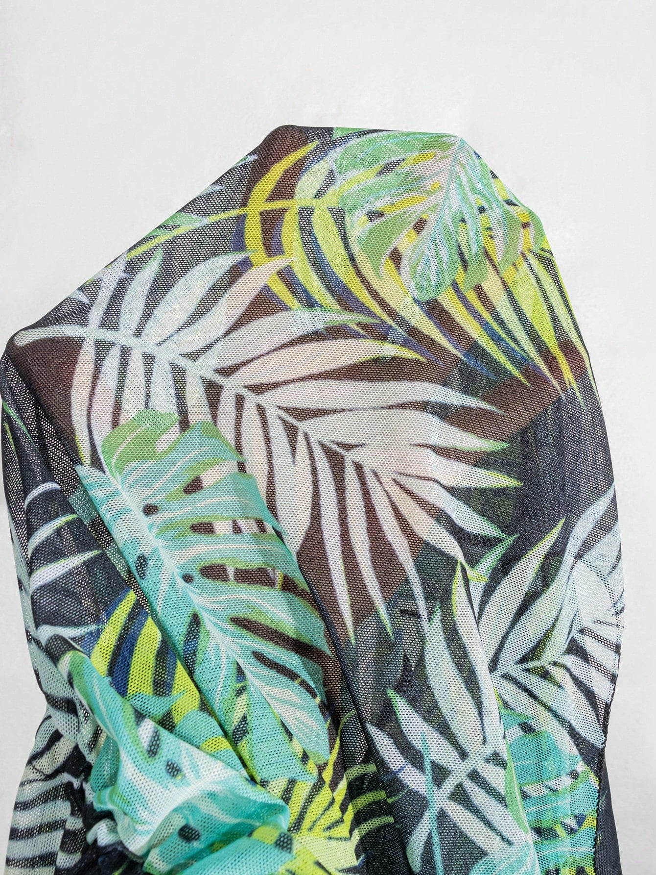 Salida de playa Minari Vestido mesh estampado de hojas – Talla M