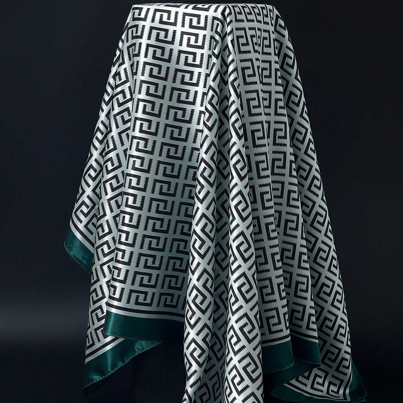 Pañoleta Bandana Pañuelo Harlow de 90x90 cm