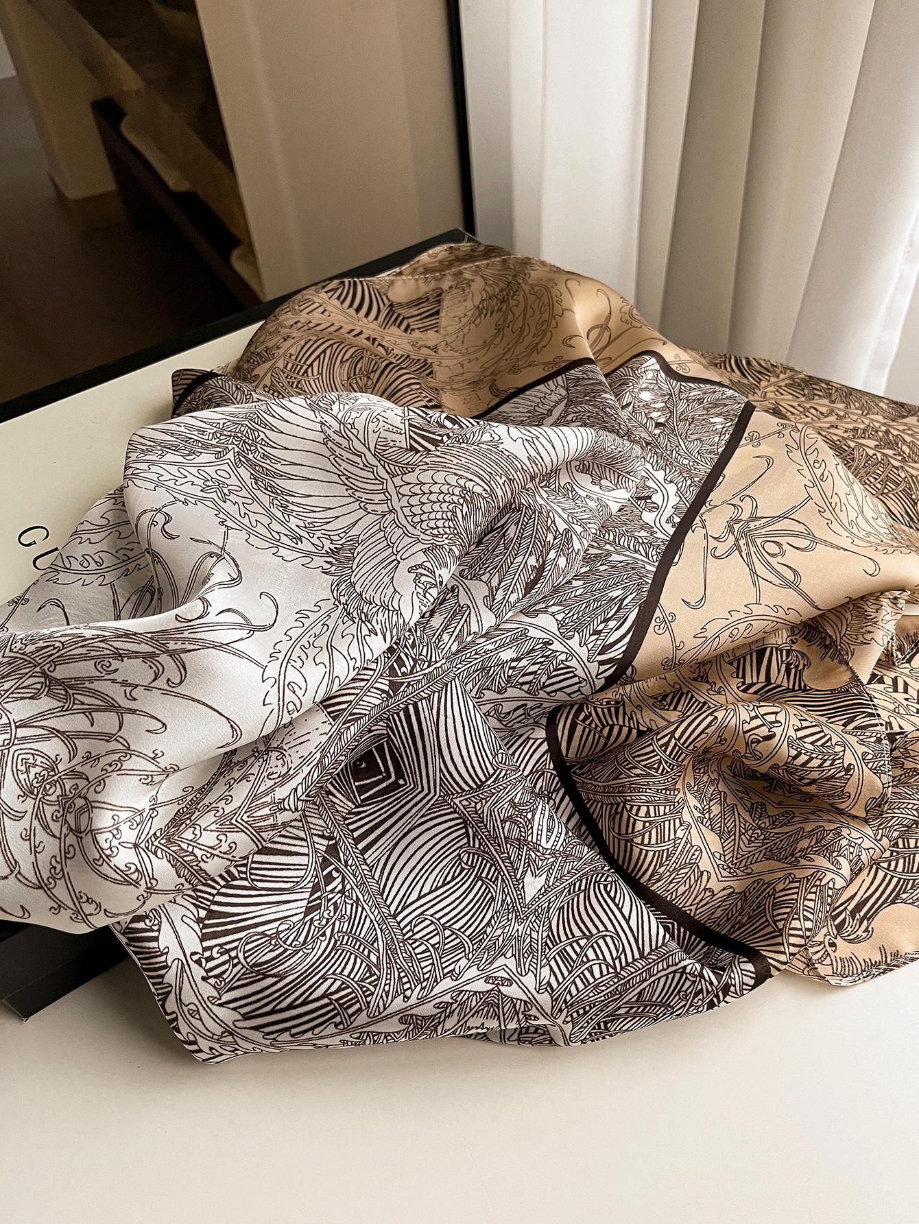 Pañoleta Bandana Pañuelo Bastet de 90x90cm