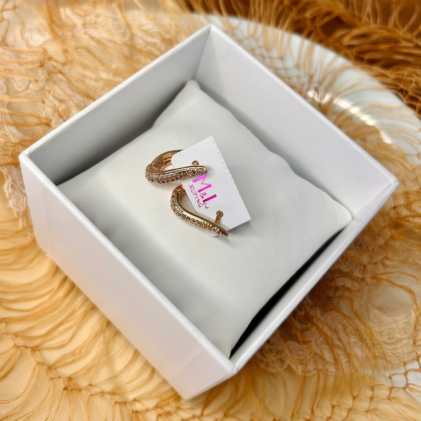 Aretes con circones Leyla