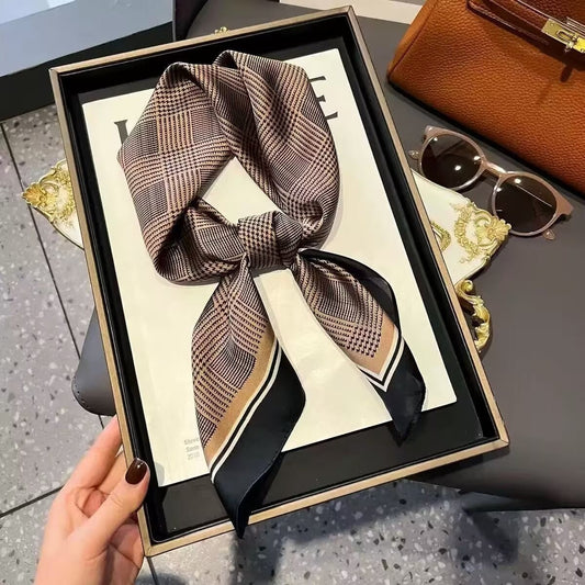 Pañoleta Bandana Pañuelo Lowkey de 70x70cm