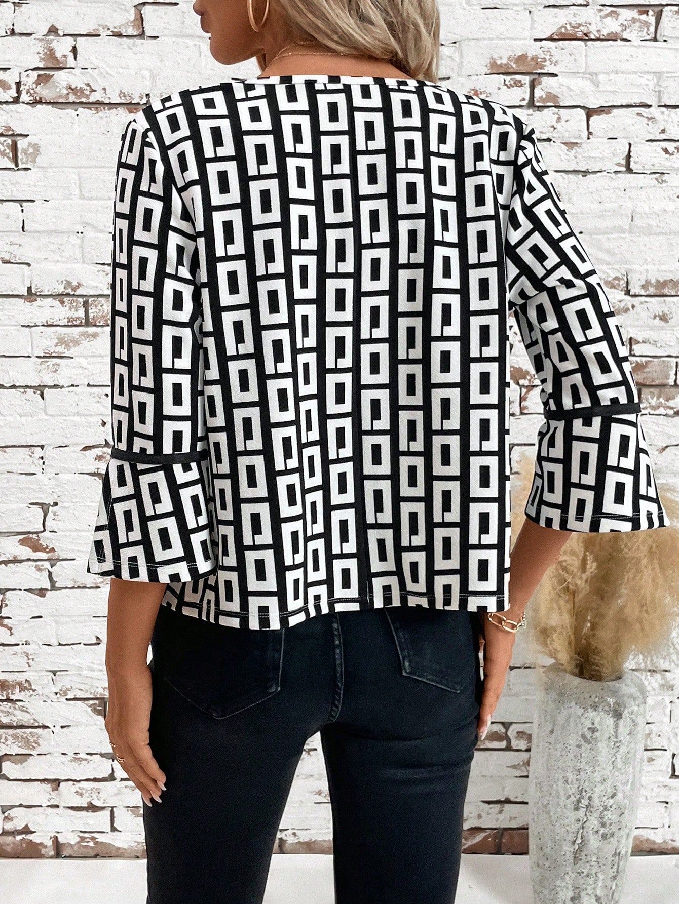 Chaqueta Madeline con estampado geométrico Blanco y negro con mangas abiertas - Talla S/M