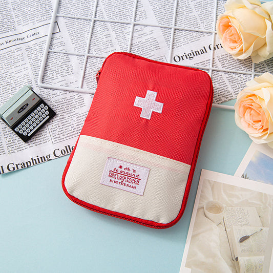 Mini Botiquin de Mano: ¡Tu Kit de Emergencia Compacto y Práctico!
