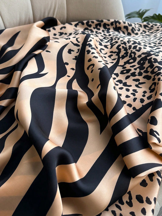 Pashmina Satinada Savanna estampado Animal Print | Beige