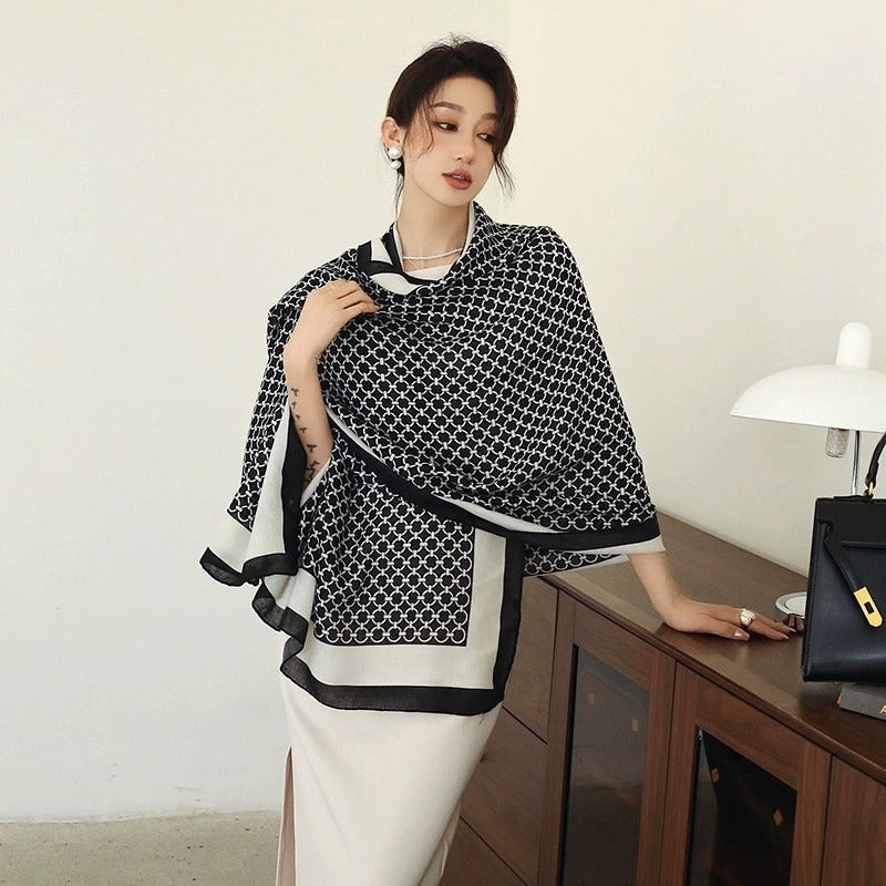 Pashmina Sidney Liso Blanco & Negro