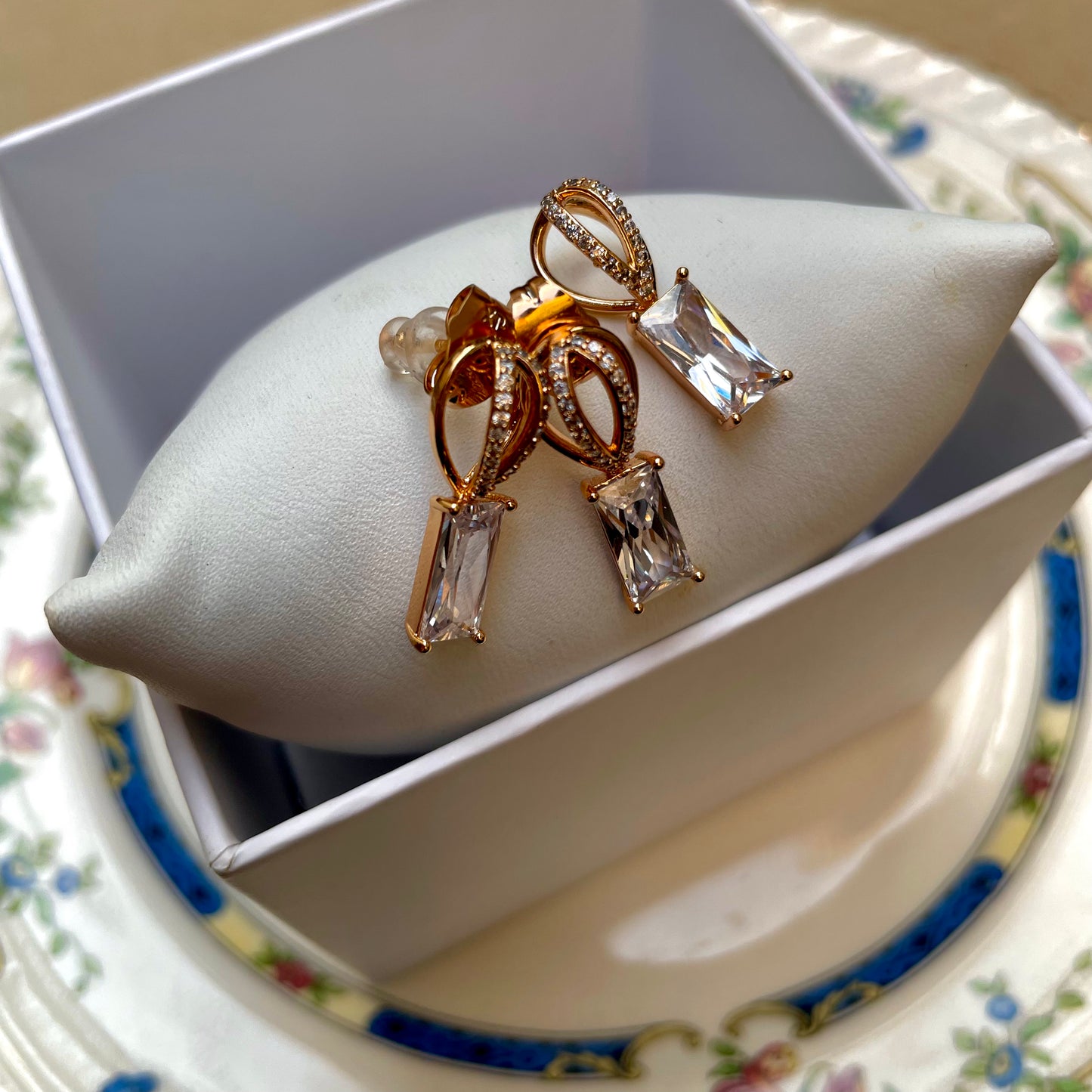 Aretes Elegantes y Dije para collar Dayanna - Pendientes de Mujer