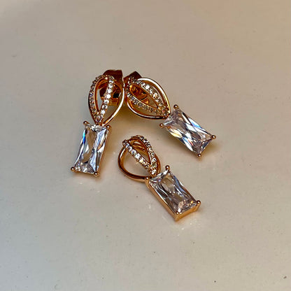 Aretes Elegantes y Dije para collar Dayanna - Pendientes de Mujer