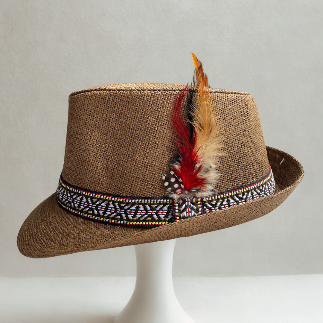 Sombrero Bier con Pluma Unisex