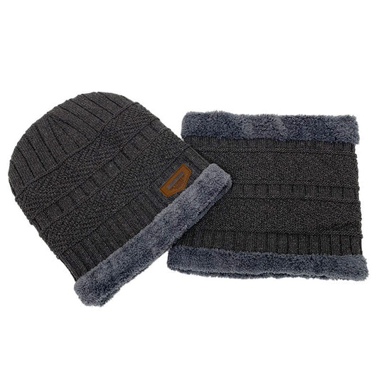 Beanie con Cuellera y Forro Acolchado