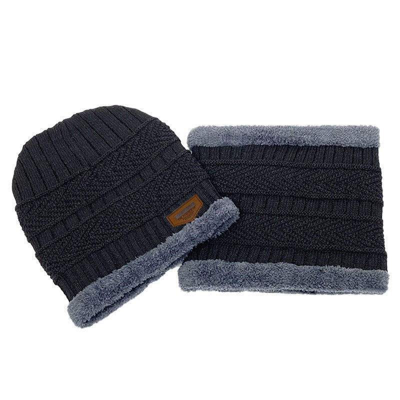 Beanie con Cuellera y Forro Acolchado
