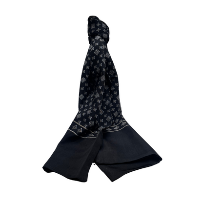 Bufanda Suave Hector Negro Doble Capa con diseño geometrico