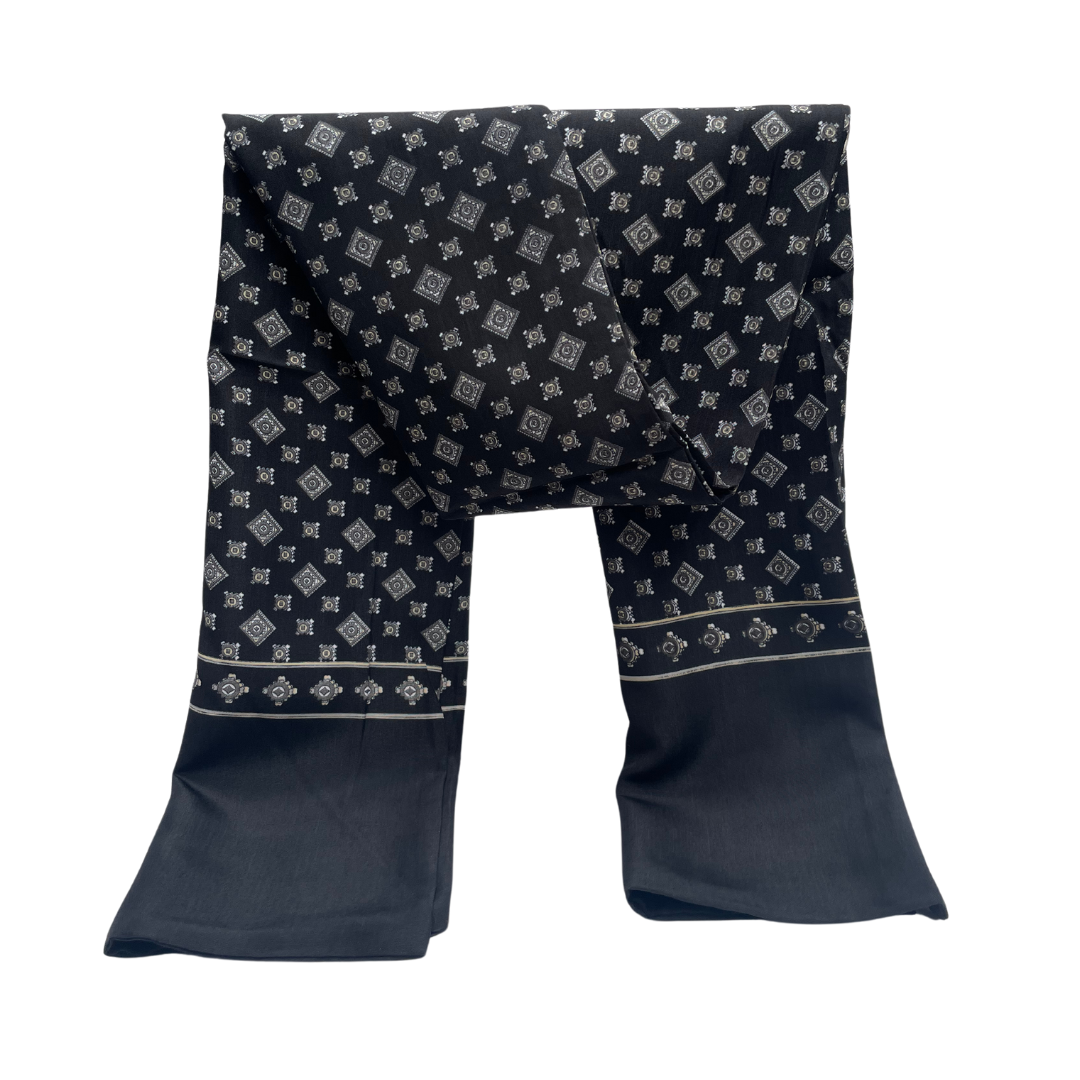 Bufanda Suave Hector Negro Doble Capa con diseño geometrico