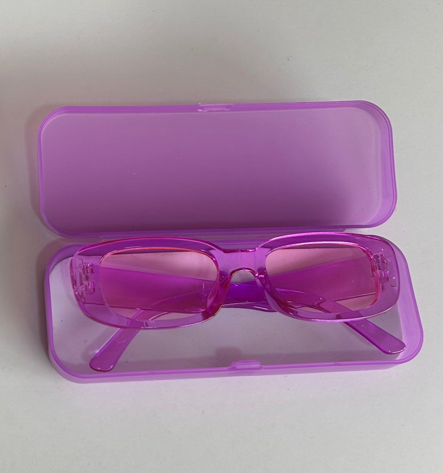 Gafas Lentes de Sol redondeadas Retro - Modelo Moore Purpura + Estuche