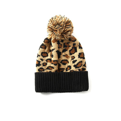 Beanie Leopard Print con pompón para mujer