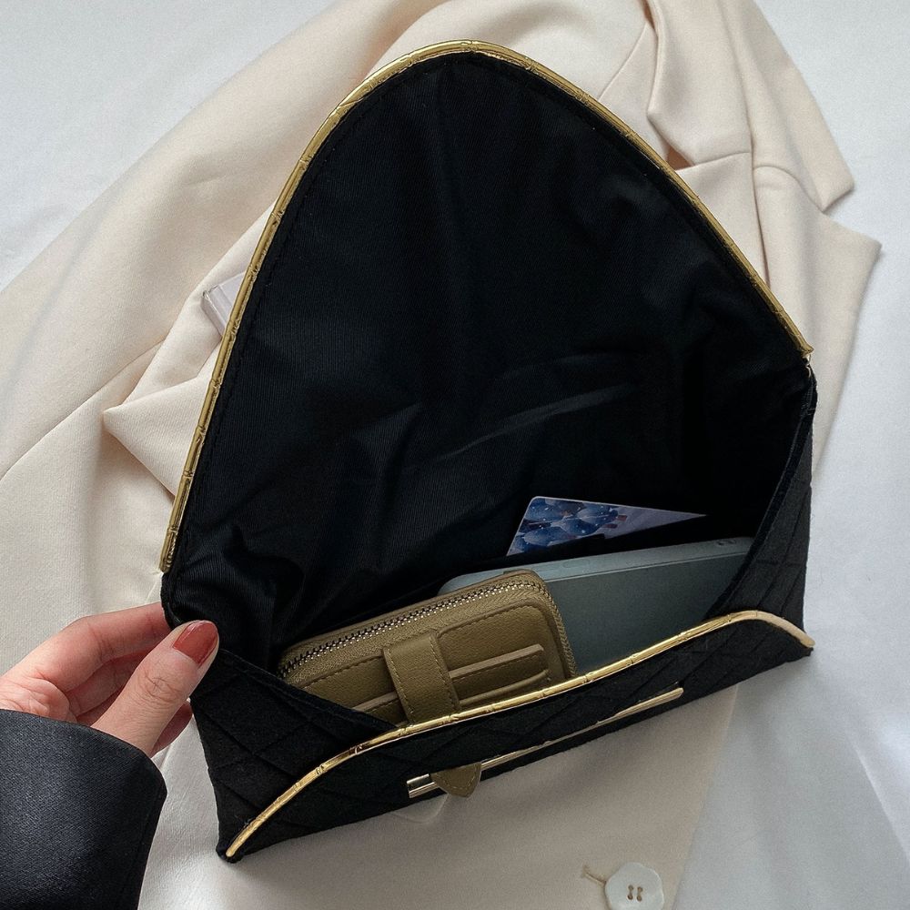 Sobre Clutch Mujer Vanite Fieltro Patrón de Rombos - Negro