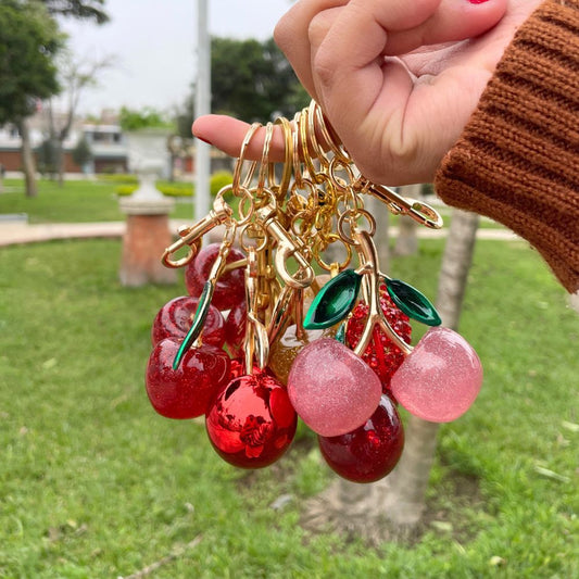 Dupe Llavero de Cereza Couture para Bolso