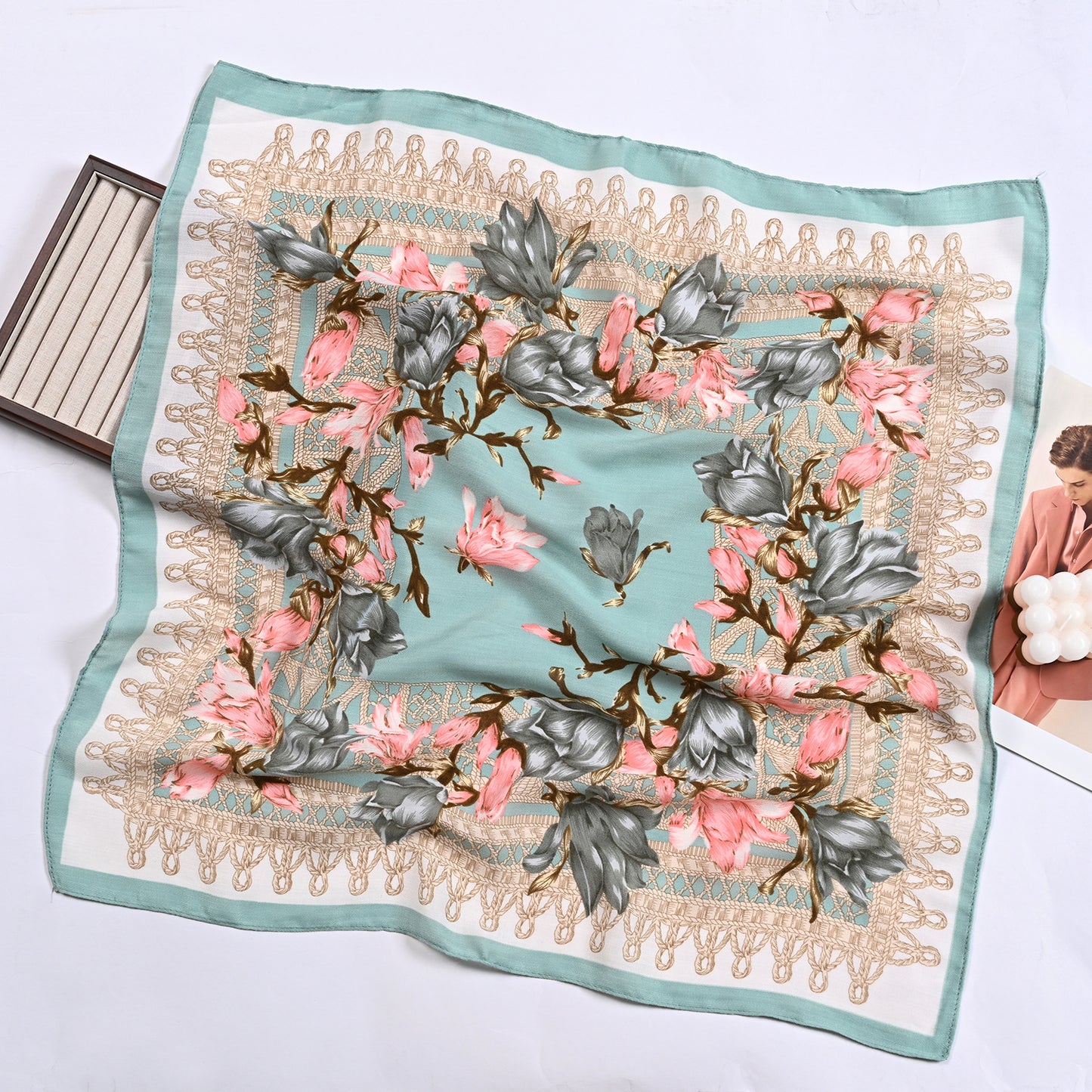 Pañoleta Bandana Pañuelo Matilda de 70x70 cm