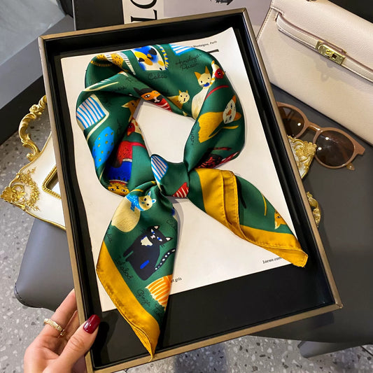 Pañoleta Bandana Pañuelo Minoa Verde de 70x70cm