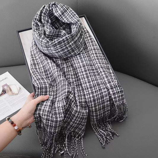 Bufanda Shanell Greyson Estilo Tweed con Flecos | Negro