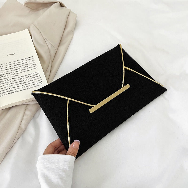 Sobre Clutch Mujer Vanite Fieltro Estampado Geométrico - Negro