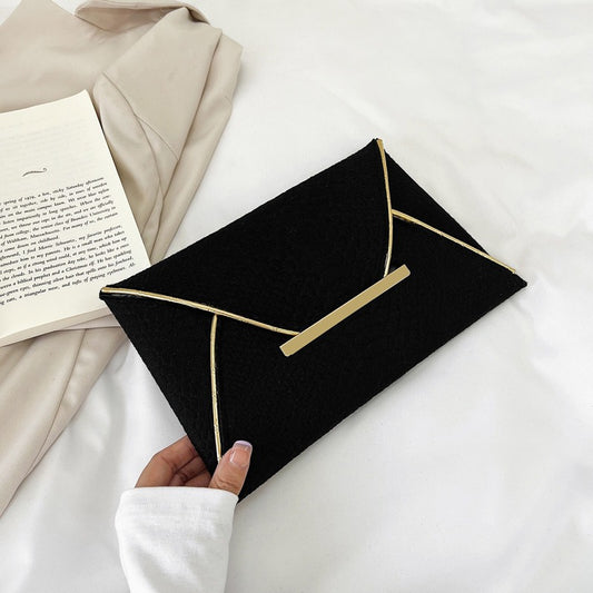 Sobre Clutch Mujer Vanite Fieltro Estampado Geométrico - Negro