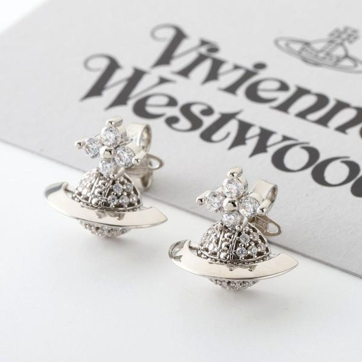 Aretes Dupe Vivienne Westwood - Plateado