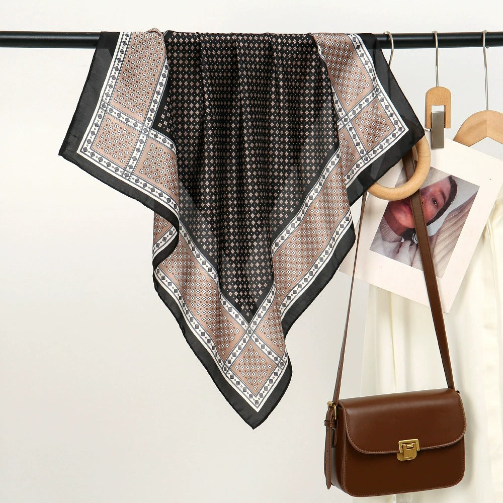 Pañoleta Bandana Pañuelo Moonstone de 70x70 cm