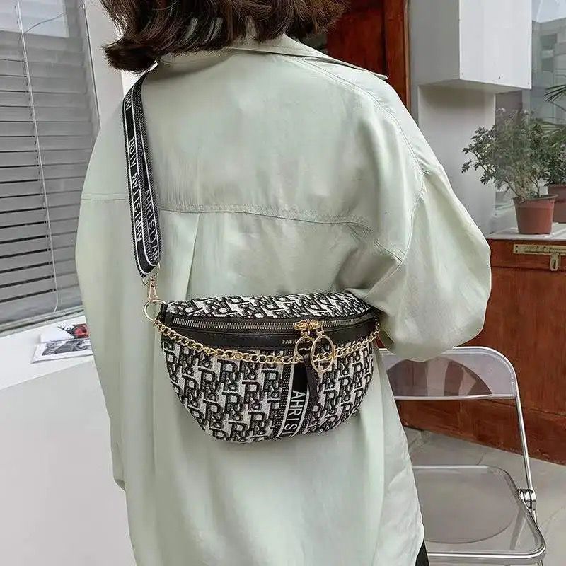 Bolso Riñonera Canguro Fashion con Diseño Modelo Loah