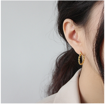 Aretes Hoop trenzado Steph